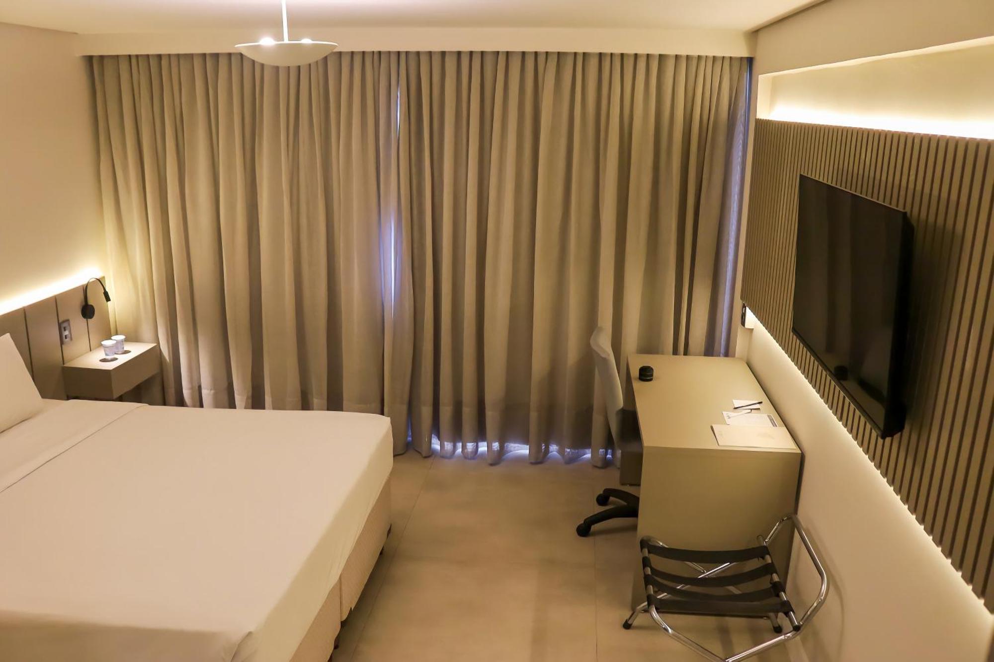 Sj Premium Hotels By Atlantica Гояния Екстериор снимка