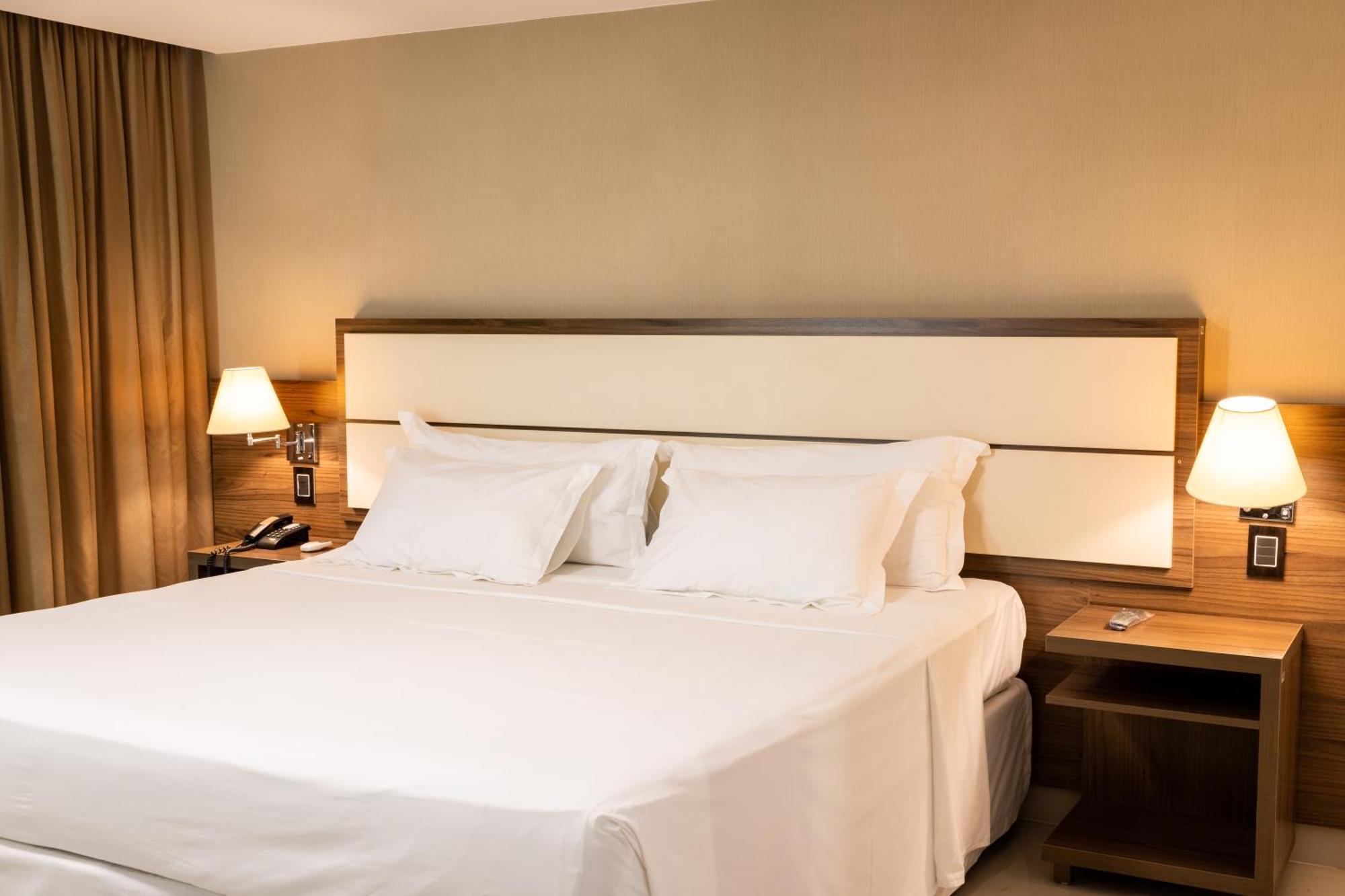 Sj Premium Hotels By Atlantica Гояния Екстериор снимка